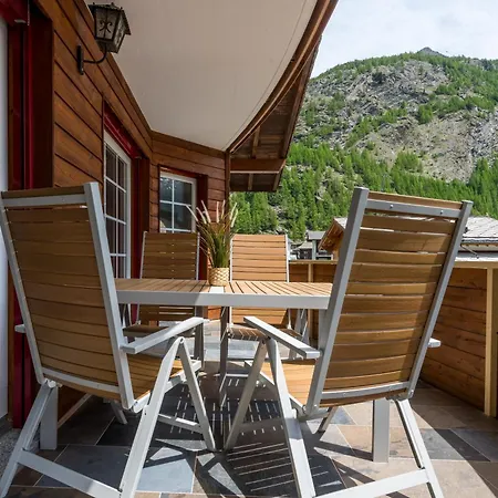 Montela & - Casa Antares * Saas-Grund