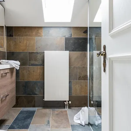 Montela & - Casa Antares Apartamento