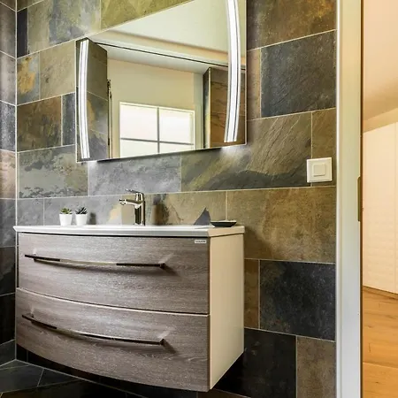 Montela & - Casa Antares Appartement *