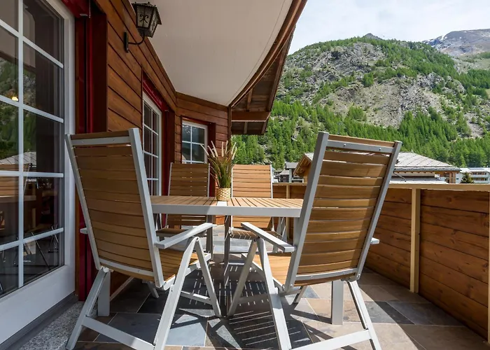 Montela & - Casa Antares * Saas-Grund