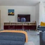 Apartmán Montela & - Casa Antares Saas-Grund