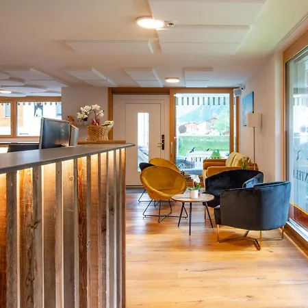 Montela & - Casa Antares Appartement *